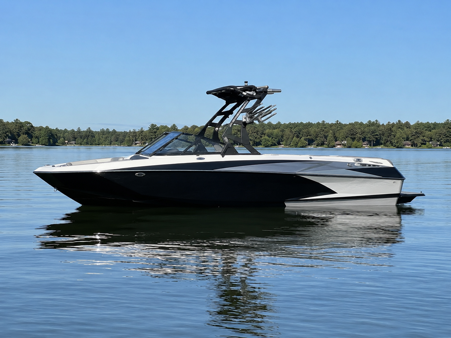 2012 Axis A22 Problems: Common Owner Complaints and Used Boat Buyer Tips HzKaiCun