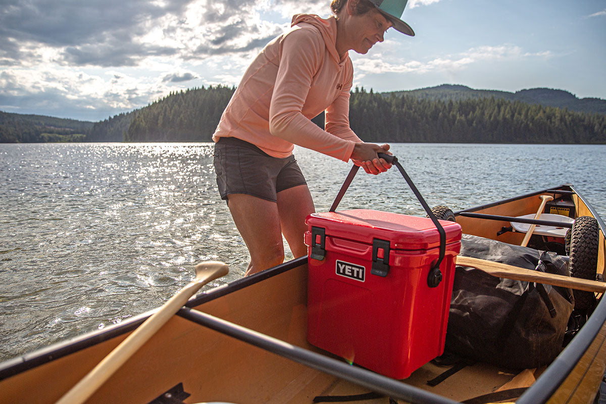 Why-Every-Outdoor-Enthusiast-Needs-the-YETI-Roadie-24-Cooler-and-a-Custom-Cooler-Pad-to-Go-With-It HzKaiCun